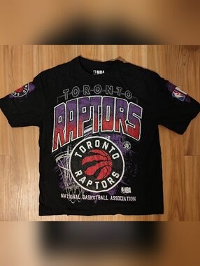 Vintage Toronto Raptors Graphic Tee